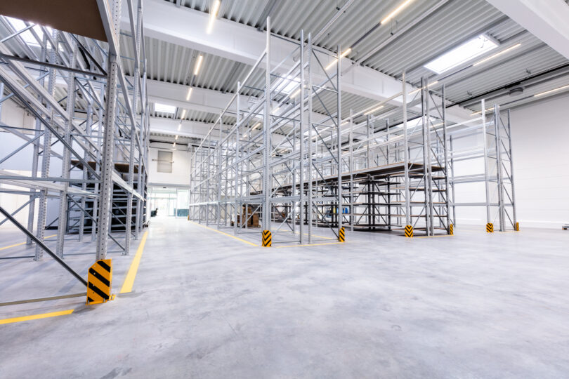 Warehouse industrial hall racking storage racks